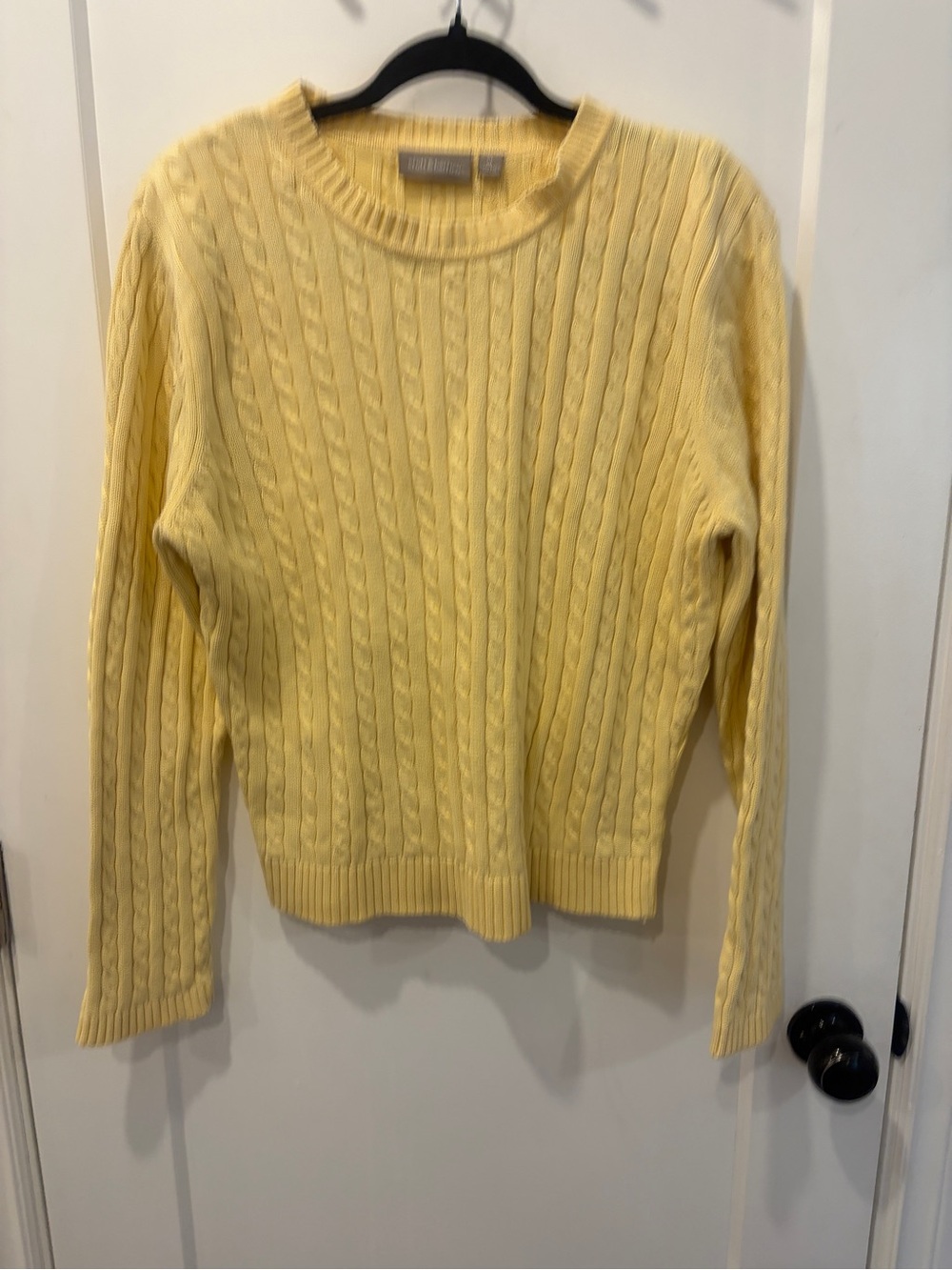 Butter Yellow Cable-Knit Crewneck Sweater - Picture 5 of 14